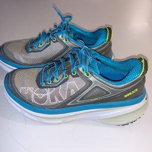 Hoka One One Bondi 4